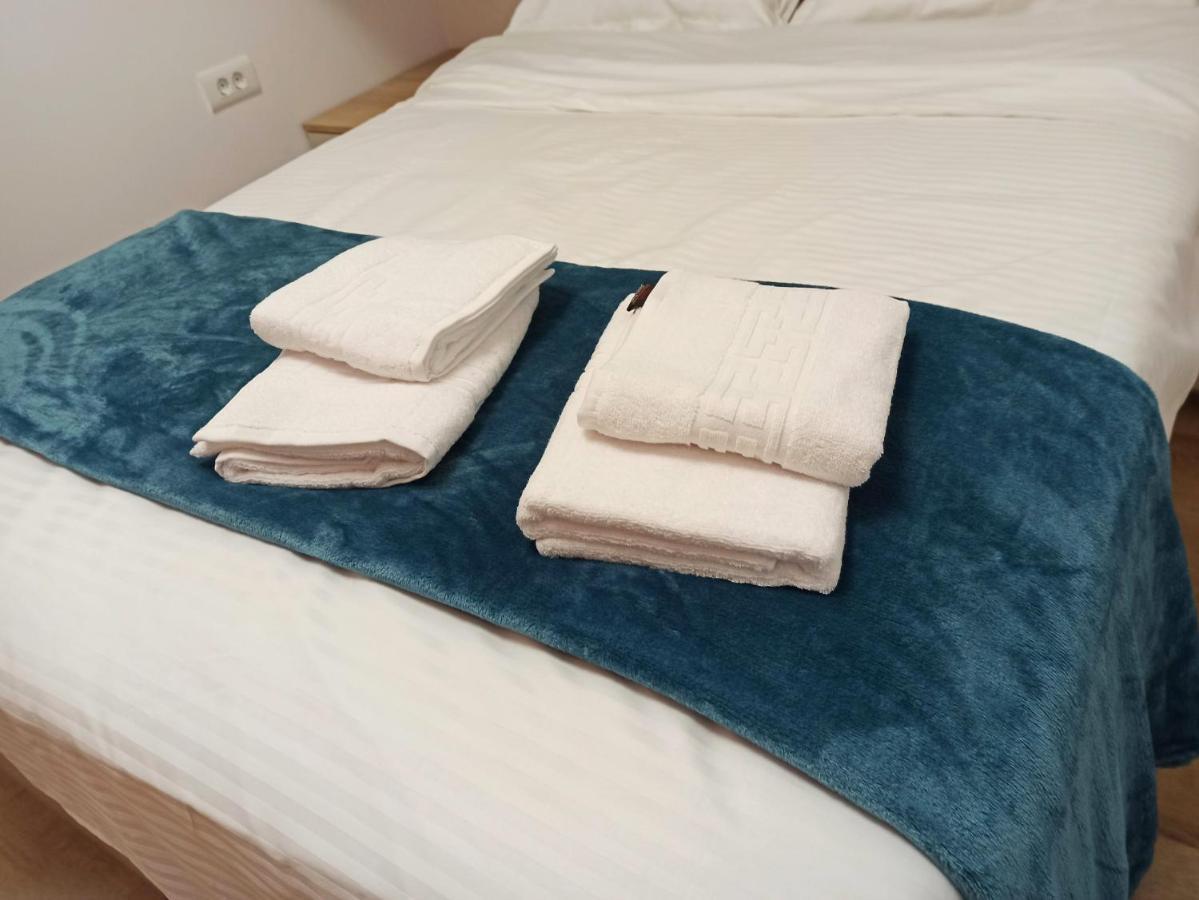 Stylish, Modern 2 Rooms Flat With City View, Near Presidential Palace Bucureşti Exterior foto